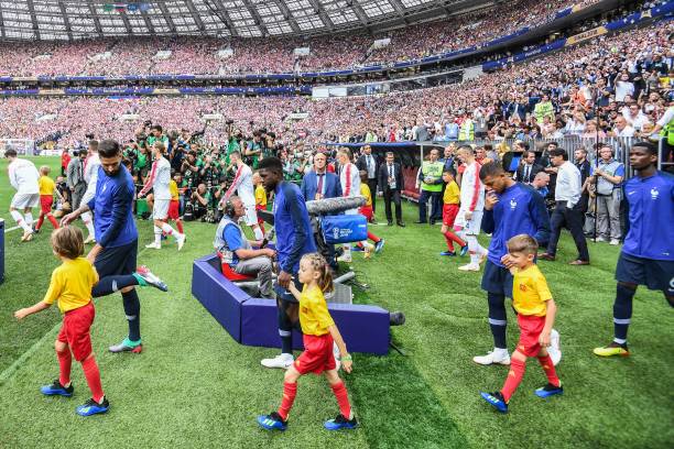 迅速反击并 迅速反击并