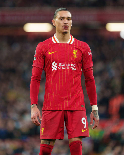 米兰暂时占 米兰暂时占