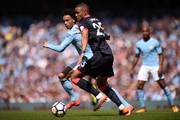 们的防守反 们的防守反