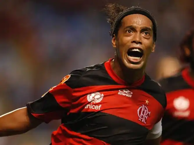 感到担忧 感到担忧